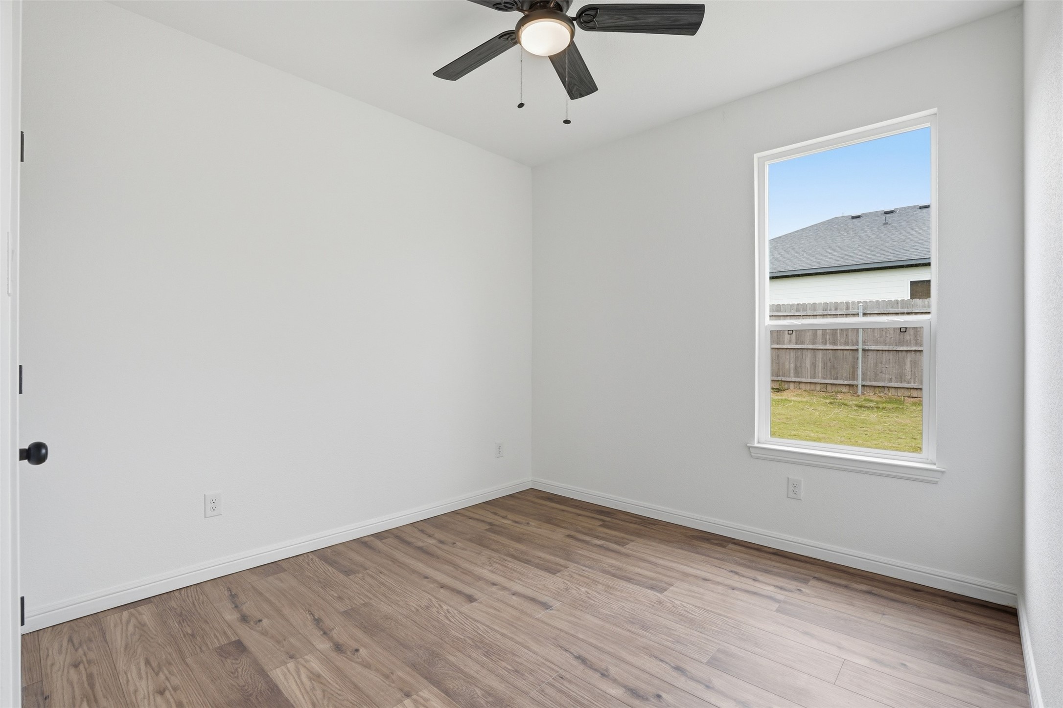 5423 Firewood Trail Granbury TX 76048