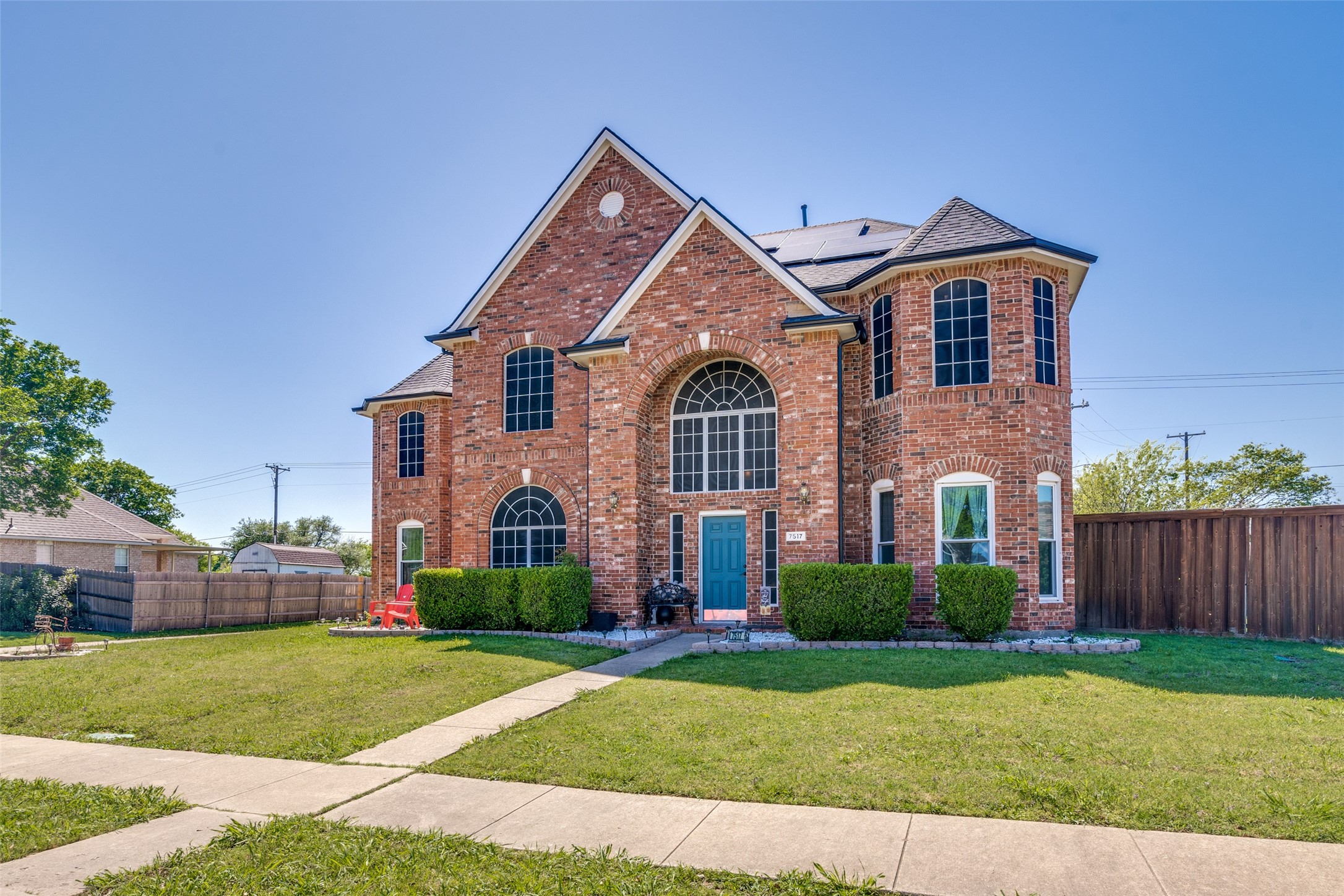 7517 Silverthorn Drive Rowlett TX 75089