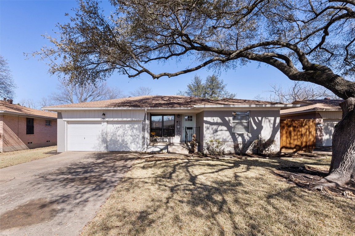 2351 Inadale Avenue Dallas TX 75228