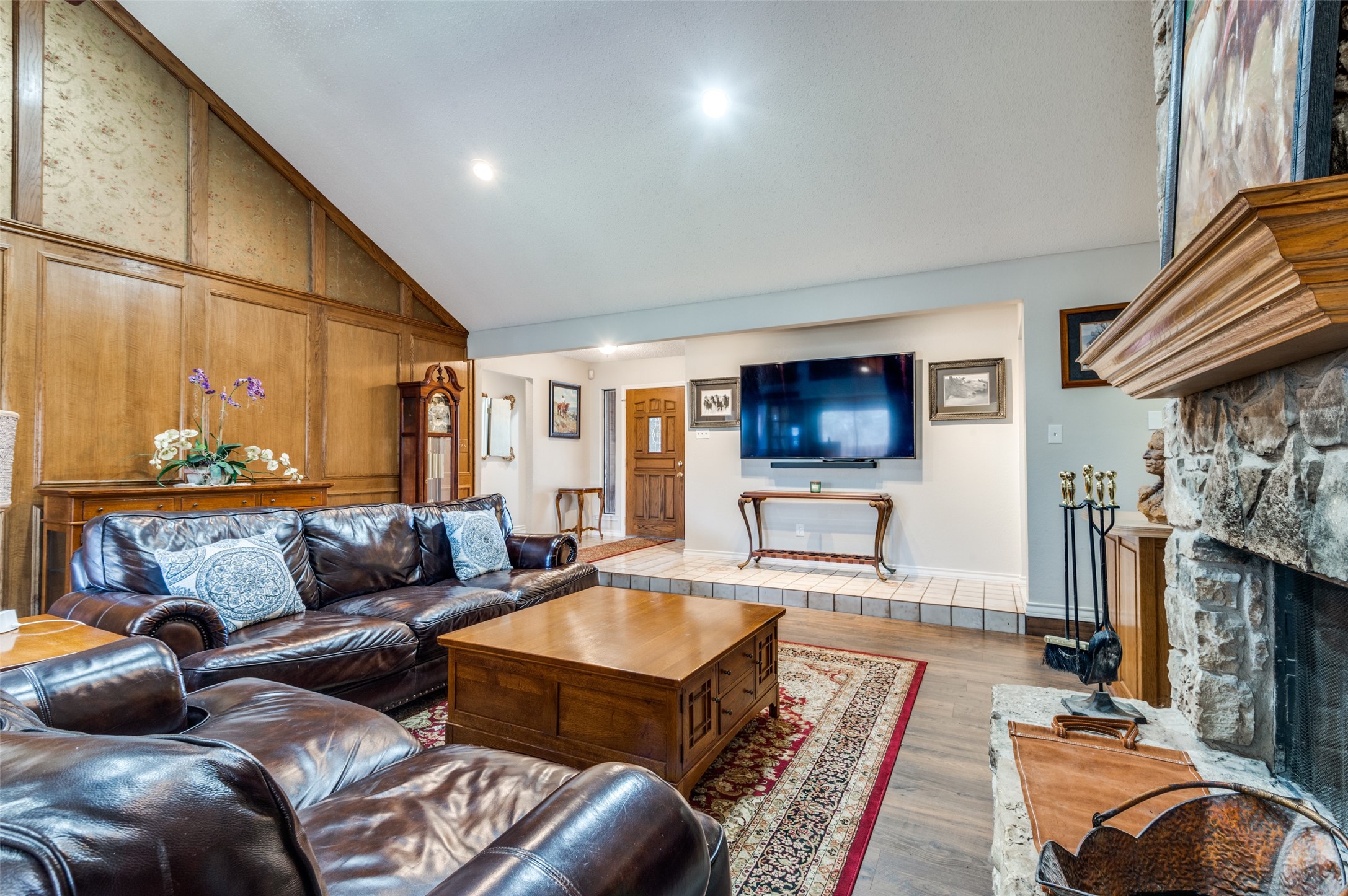 8828 Glen Hollow Drive Fort Worth TX 76179