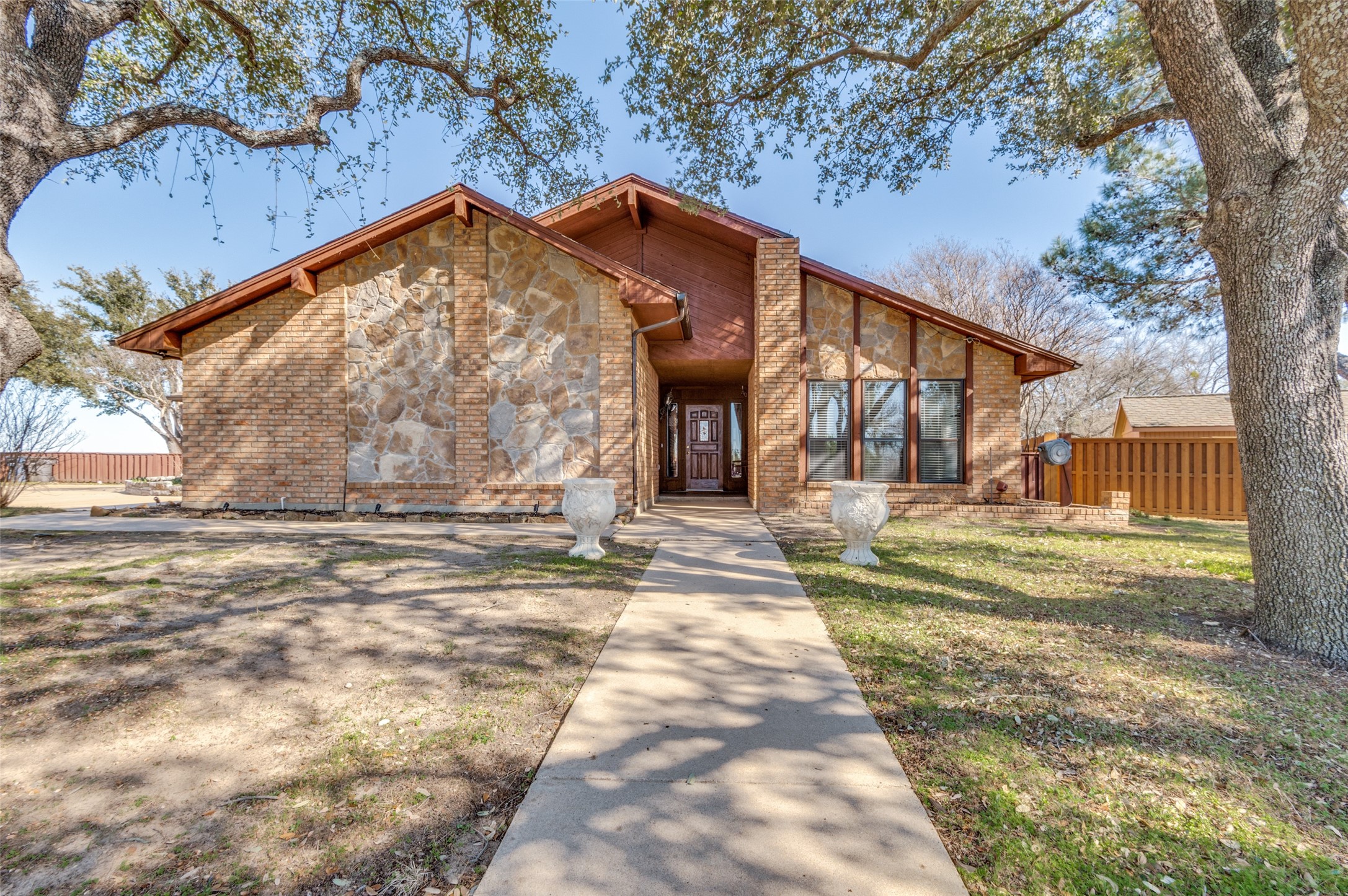 8828 Glen Hollow Drive Fort Worth TX 76179