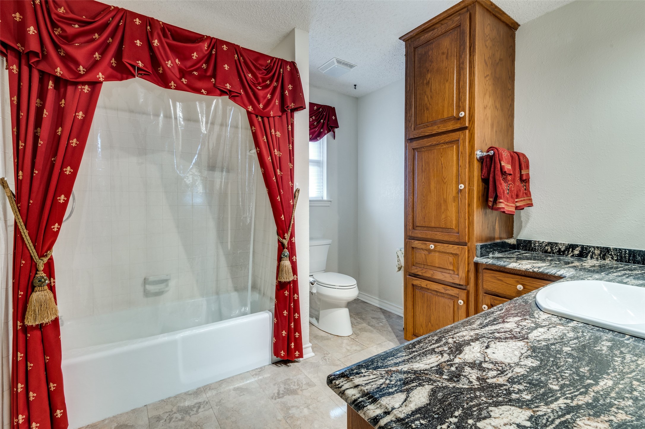 8828 Glen Hollow Drive Fort Worth TX 76179