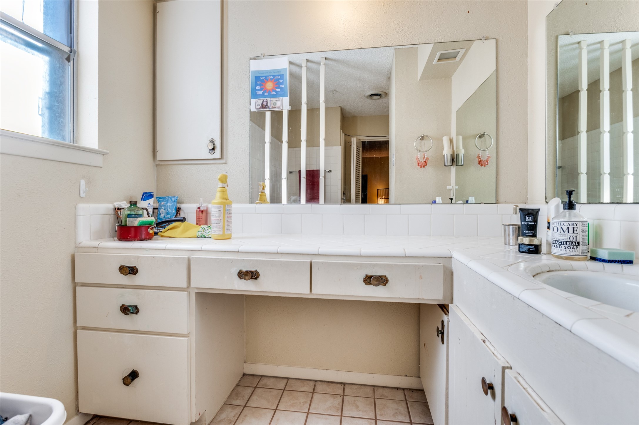 305 Cedar Creek Court Fort Worth TX 76103