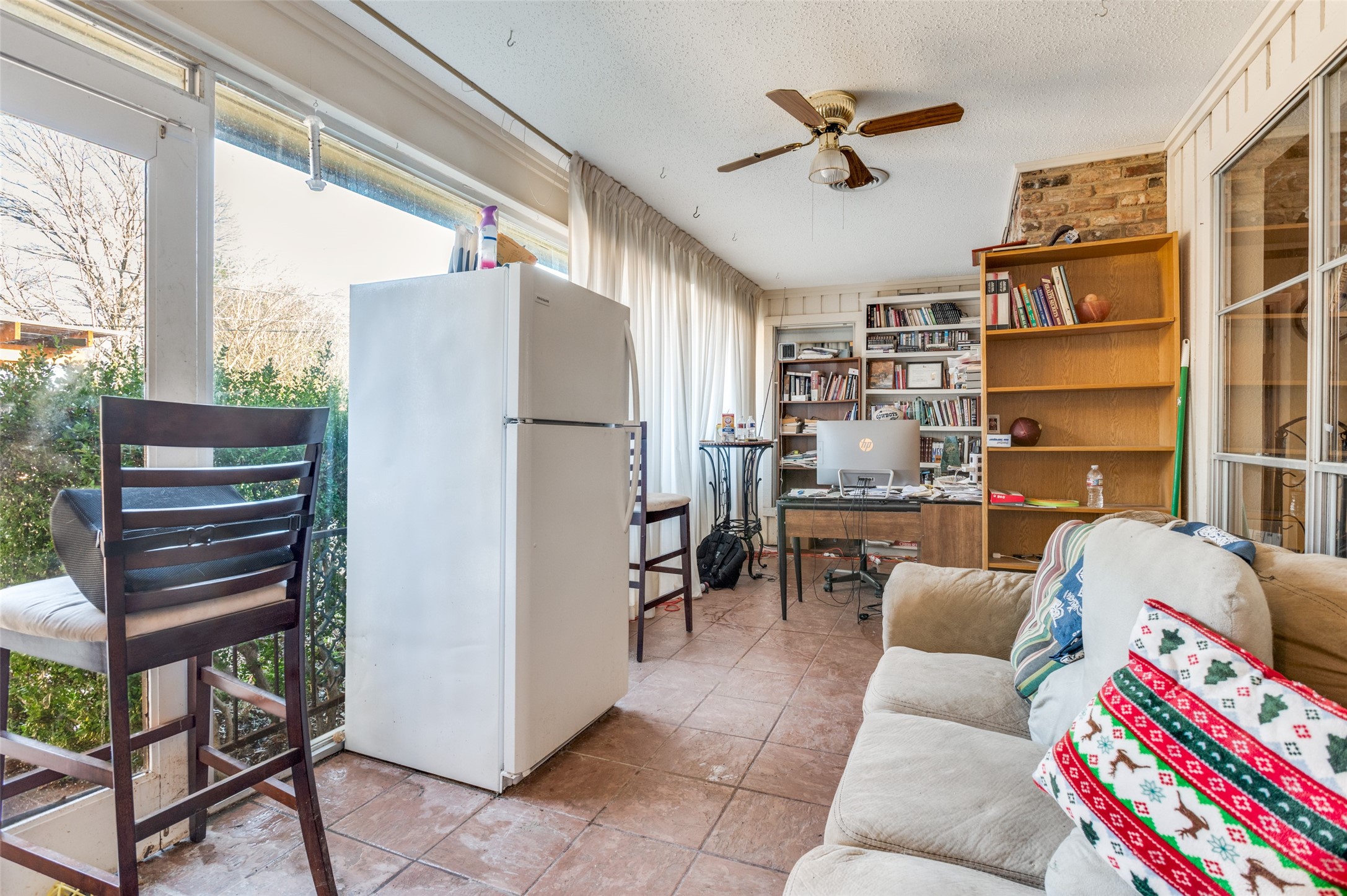 305 Cedar Creek Court Fort Worth TX 76103