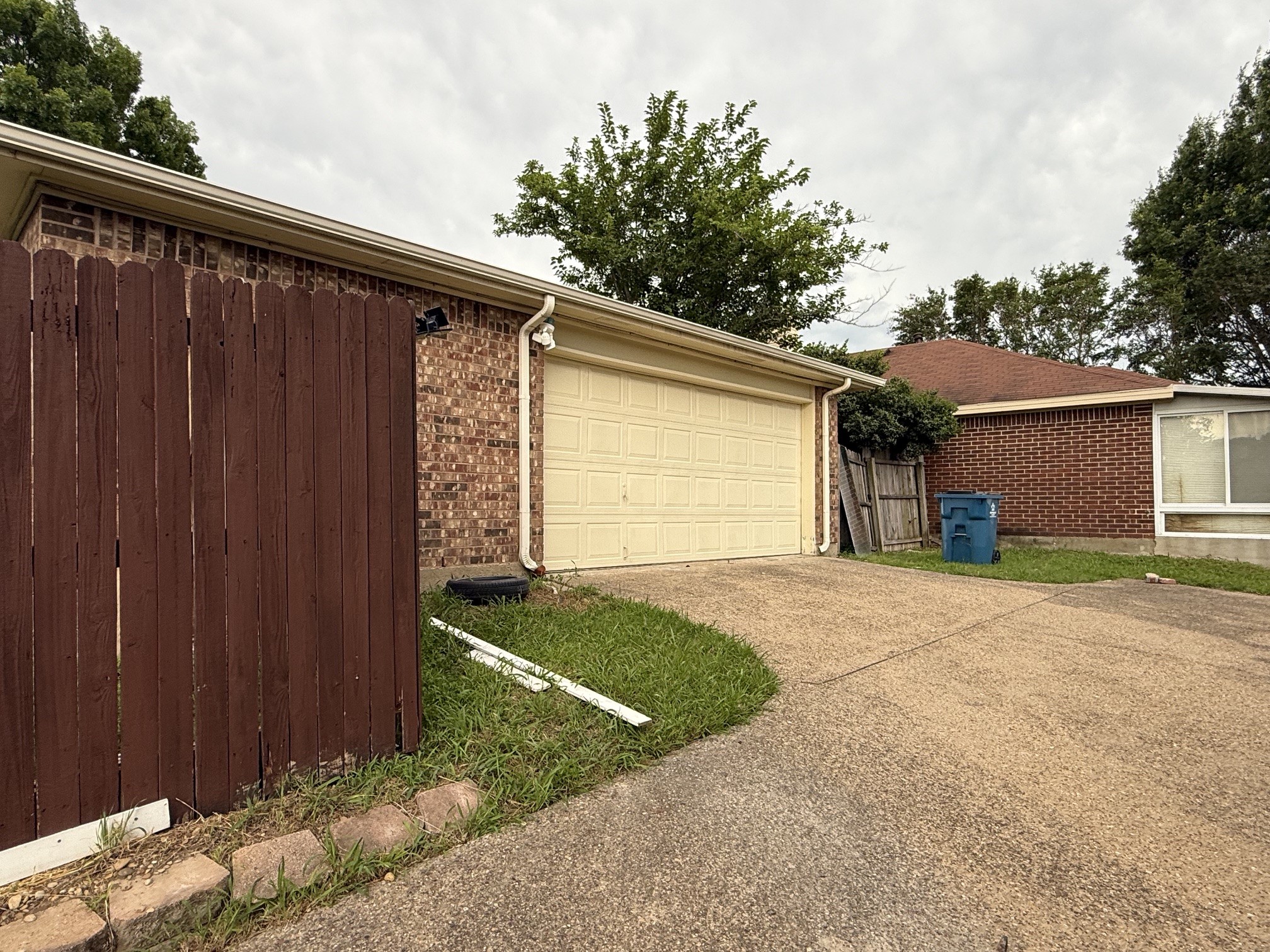 1815 Lombard Street Garland TX 75043