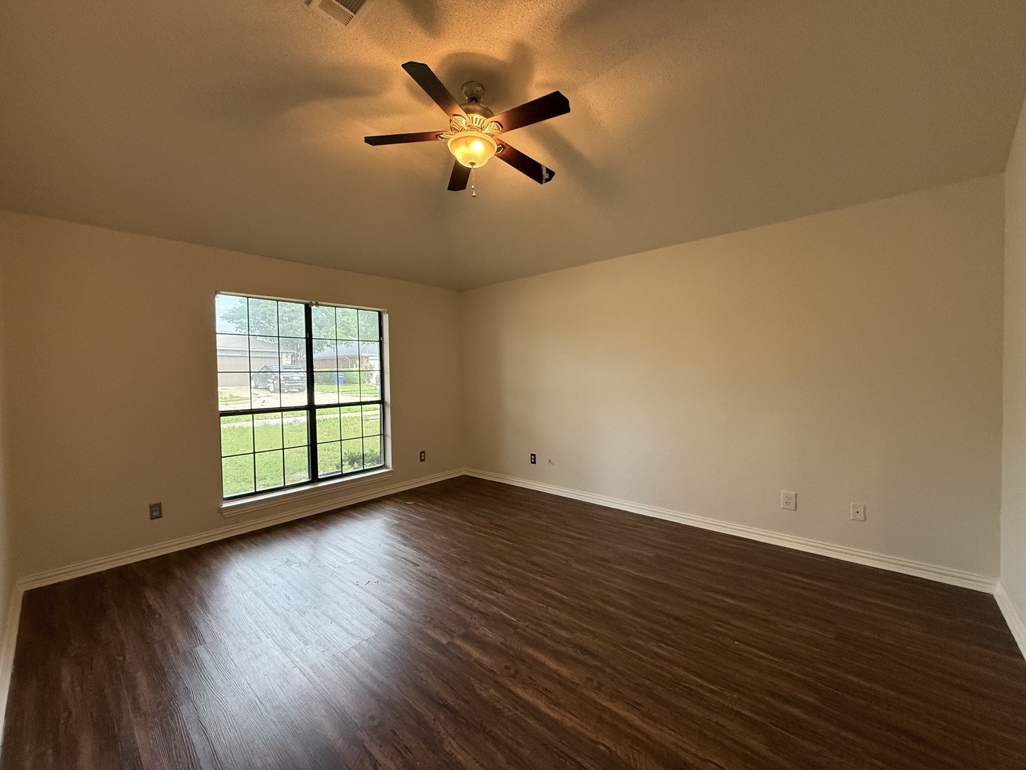 1815 Lombard Street Garland TX 75043