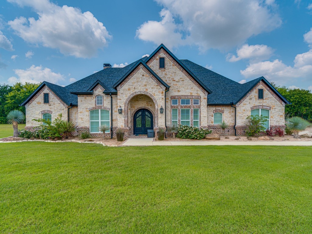 210 Dubose Way Waxahachie TX 75167