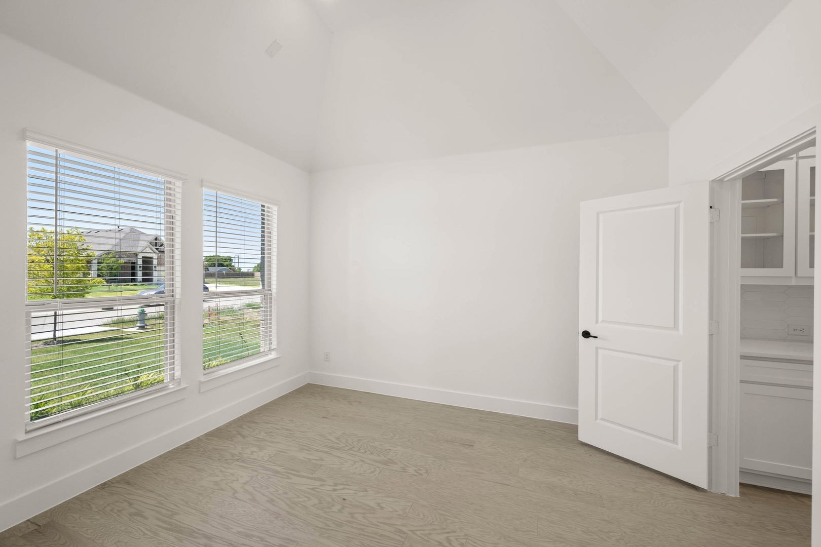 3739 Ironwood Street Midlothian TX 76065