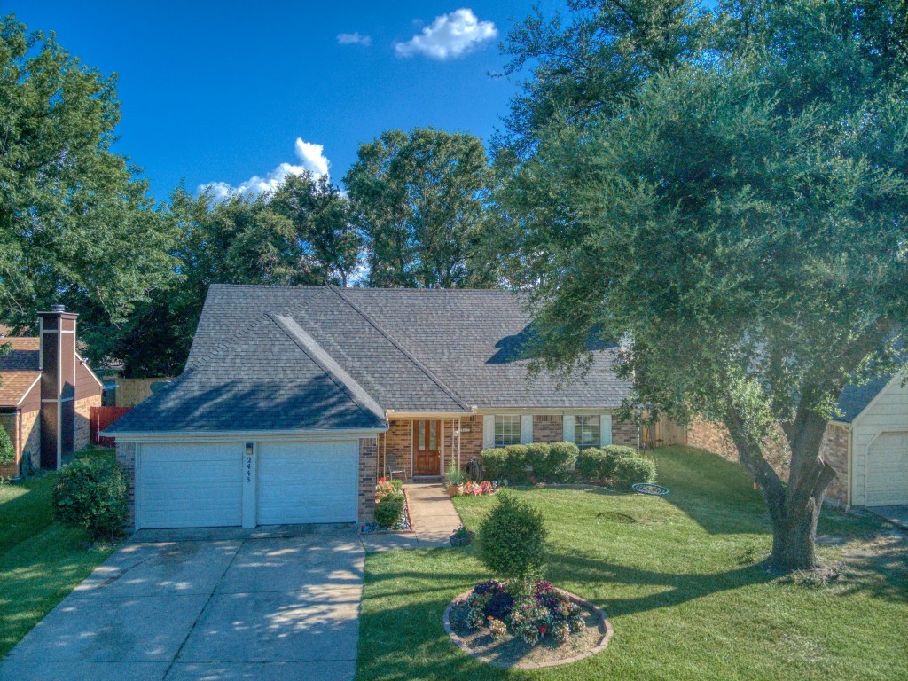 2445 Channing Drive Grand Prairie TX 75052