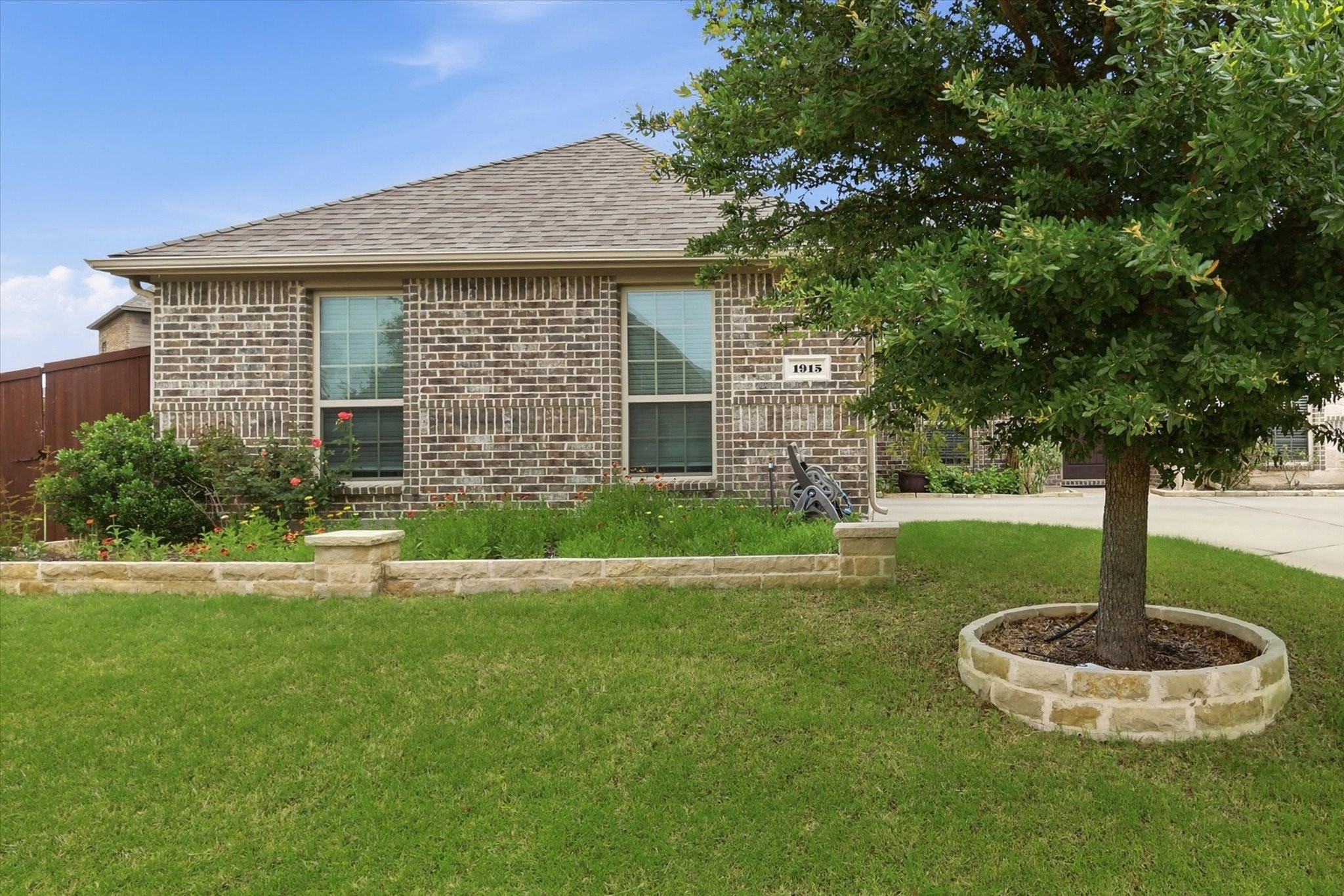 1915 Edward Drive Wylie TX 75098