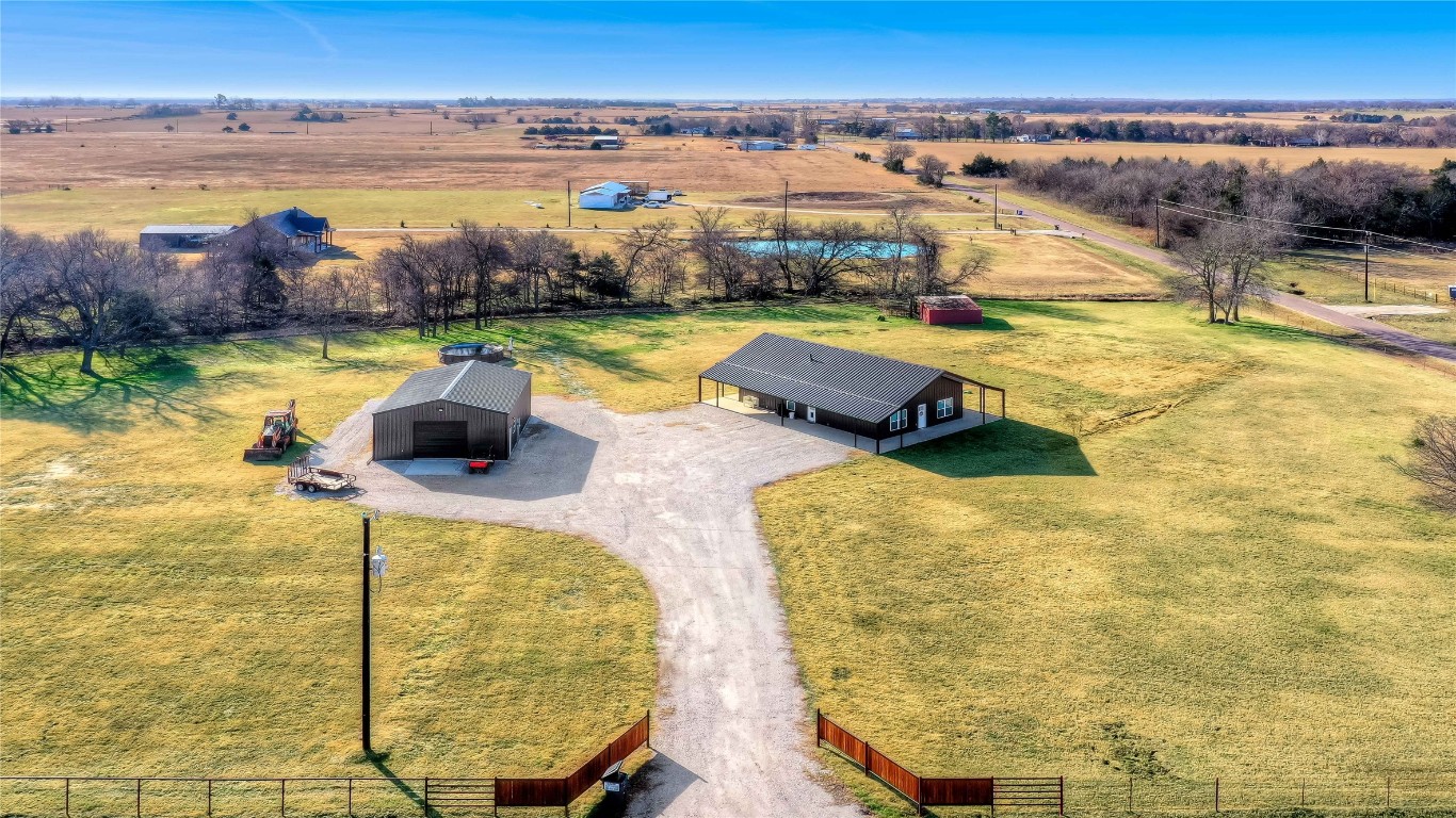 84 Stiles Road Whitesboro TX 76273