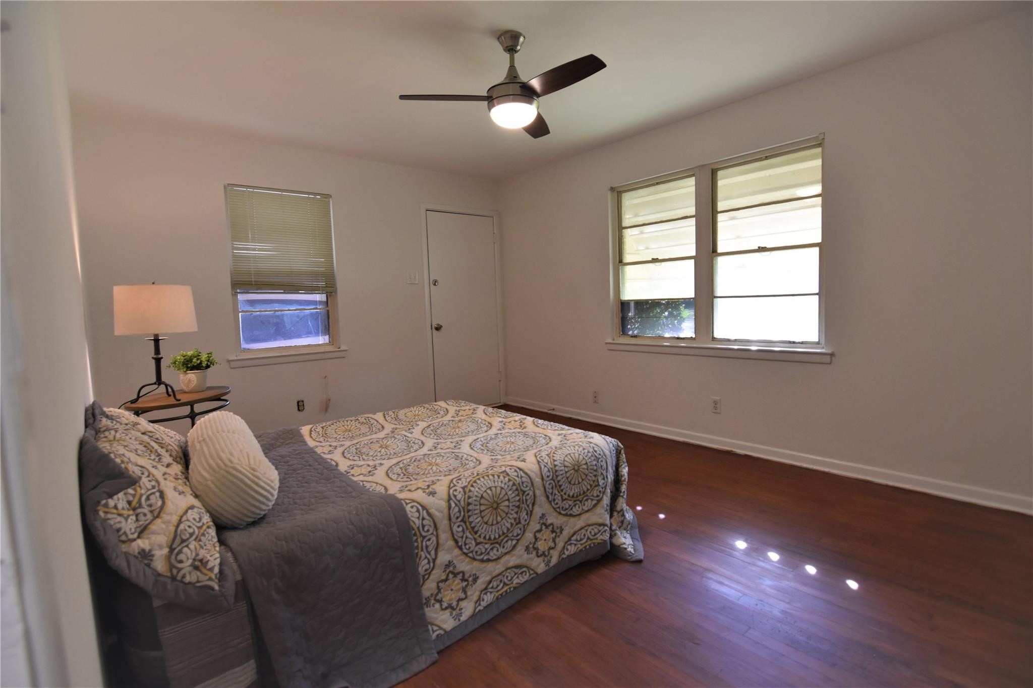 1202 Sunnyside Avenue Cockrell Hill TX 75211