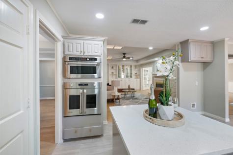 2104 Riverforest Court Arlington TX 76017