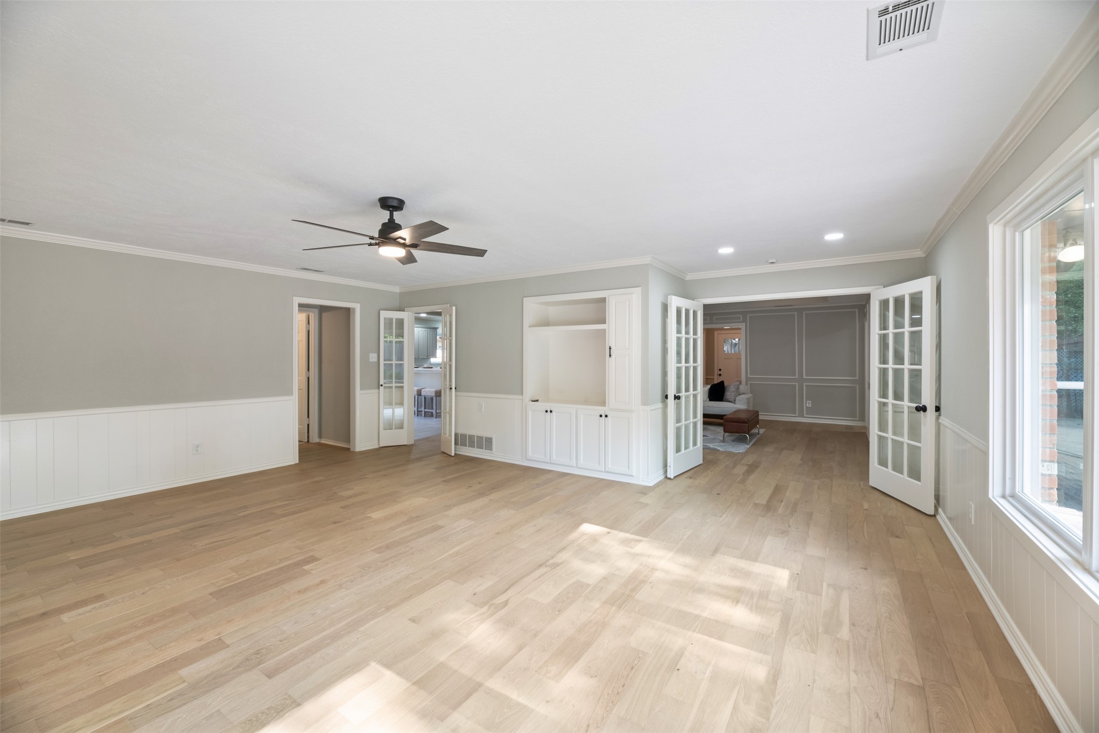 2104 Riverforest Court Arlington TX 76017