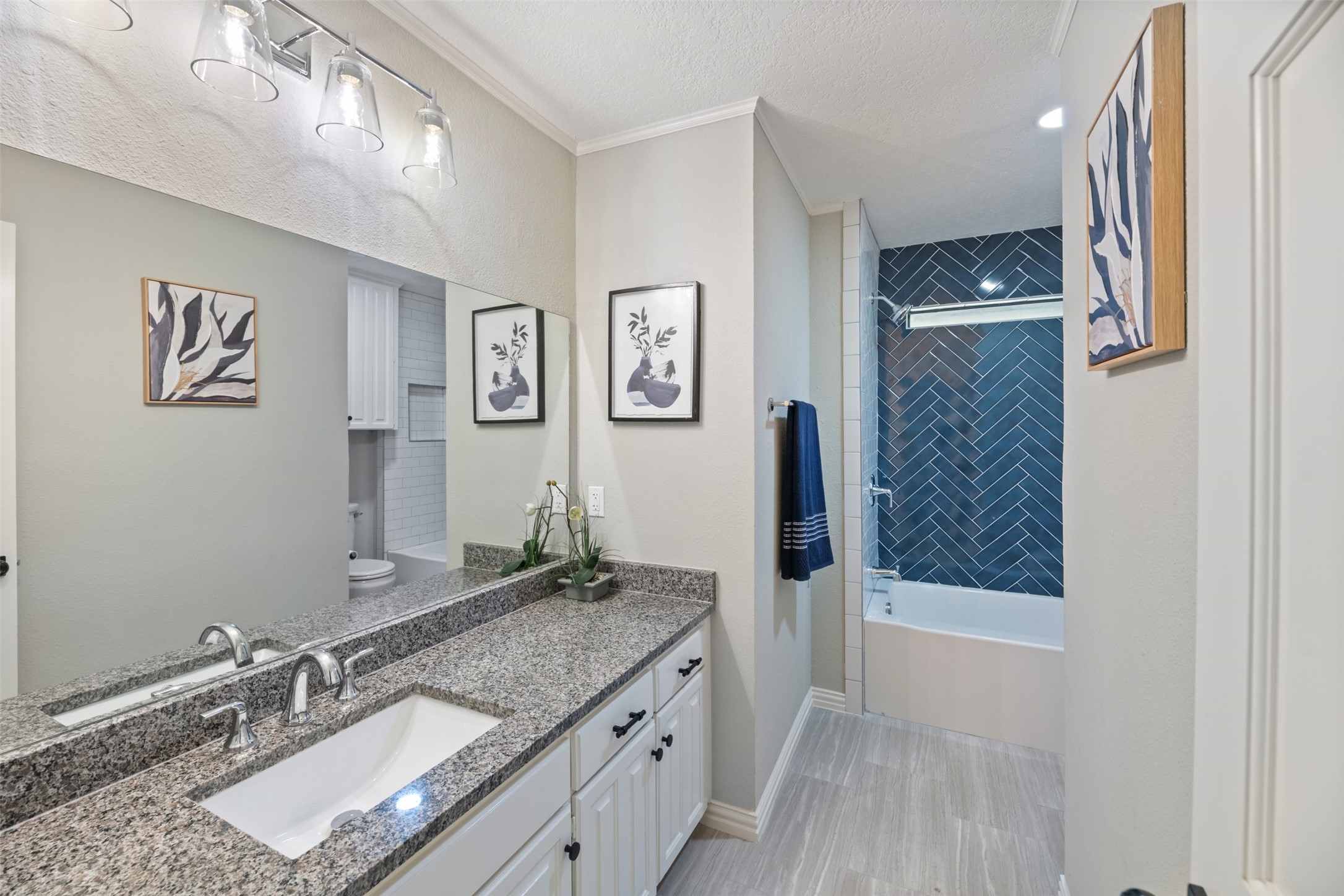 2104 Riverforest Court Arlington TX 76017