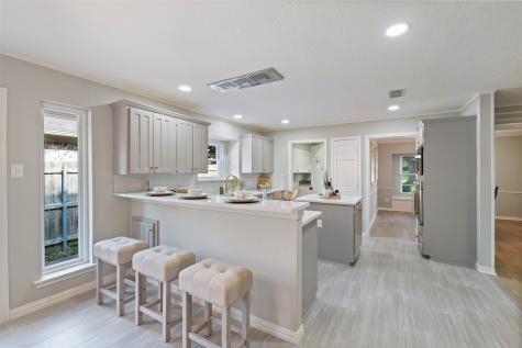 2104 Riverforest Court Arlington TX 76017