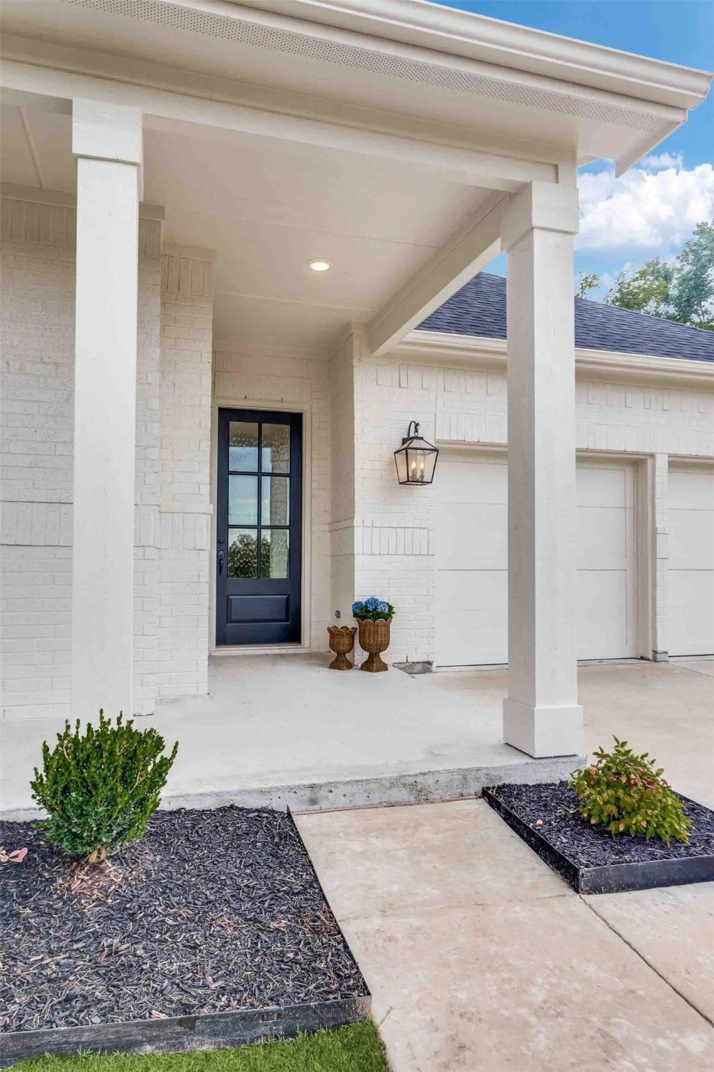 622 Sterling Drive Benbrook TX 76126
