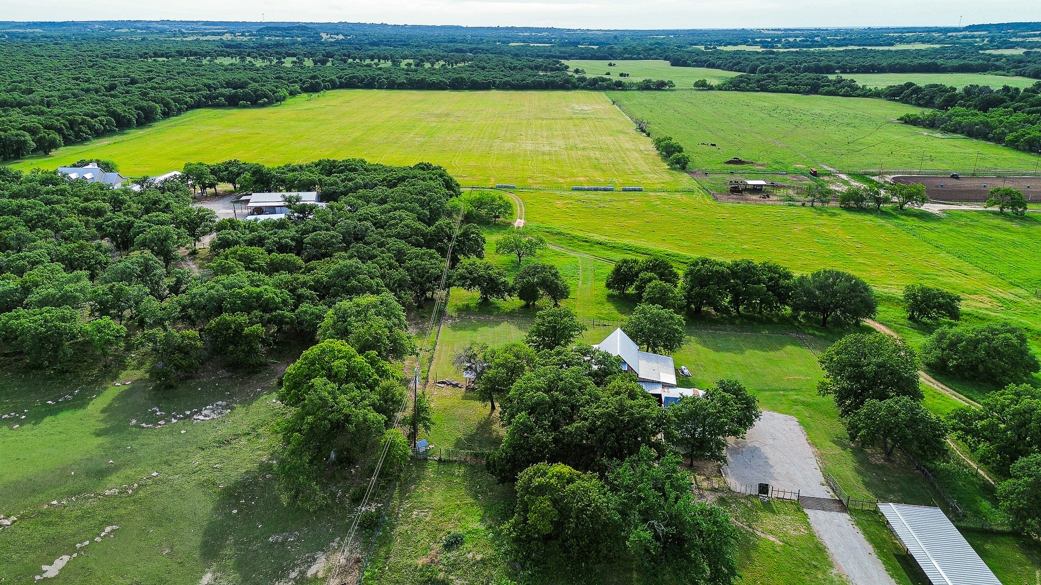 6085 County Road 146 Lipan TX 76462