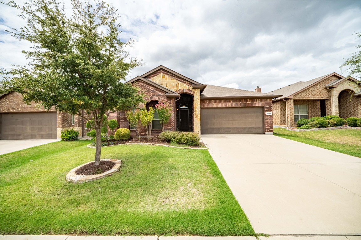 6649 Friendsway Drive Fort Worth TX 76137