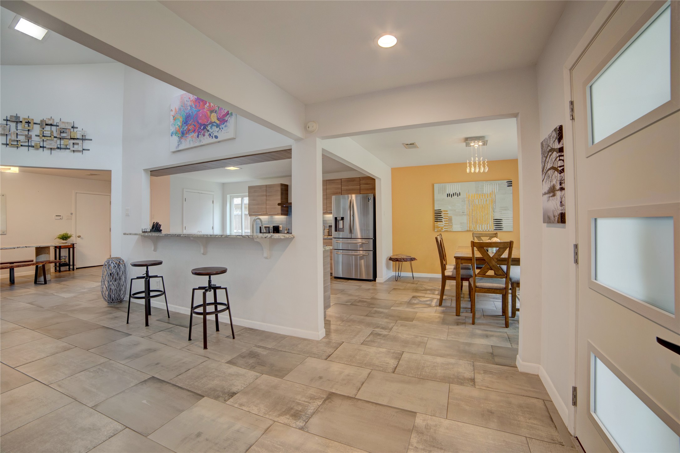 6822 Saint Anne Street Dallas TX 75248