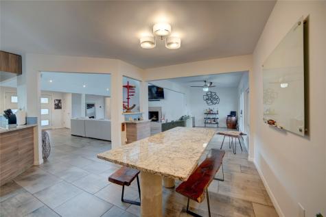 6822 Saint Anne Street Dallas TX 75248
