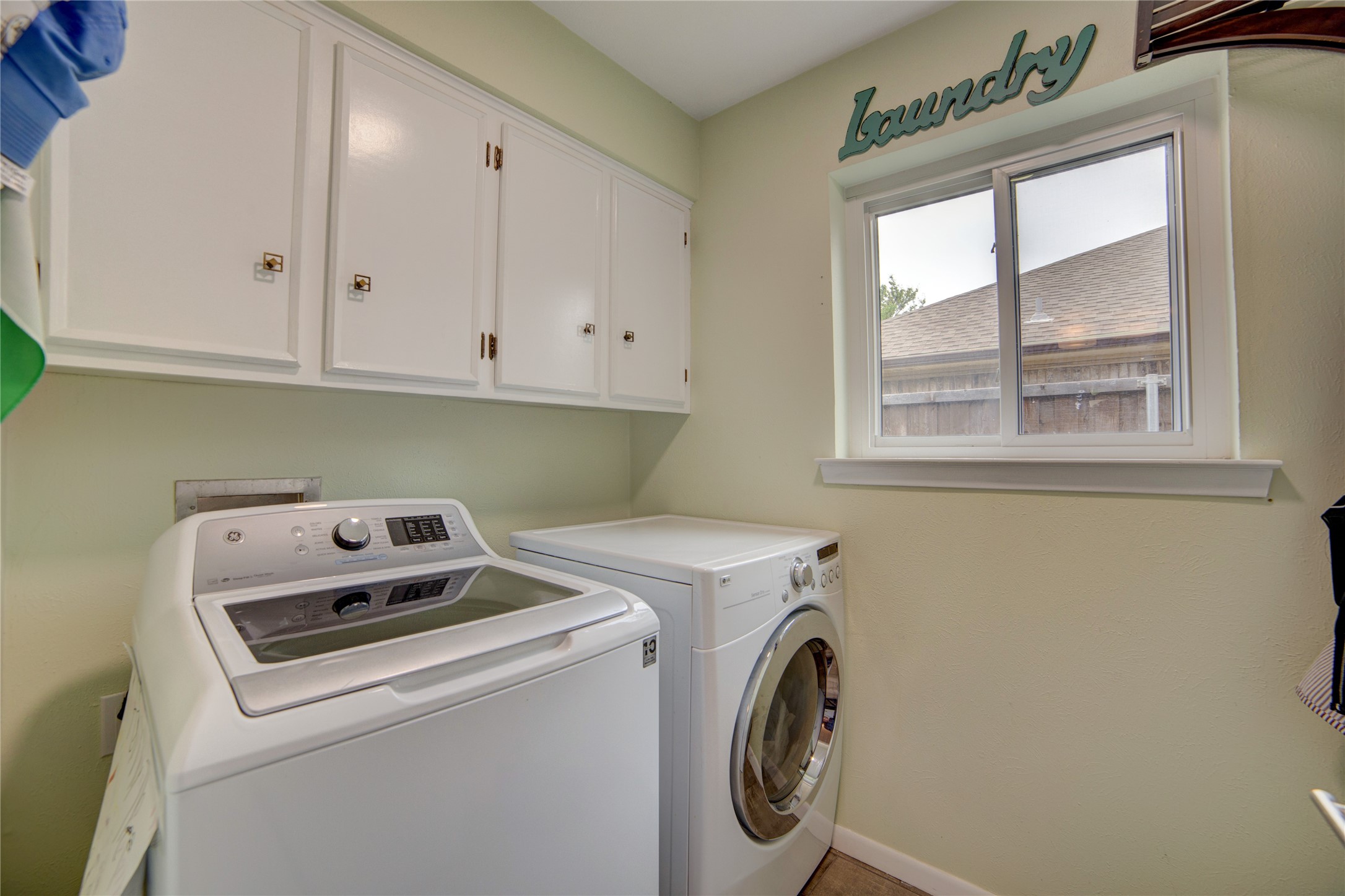 6822 Saint Anne Street Dallas TX 75248