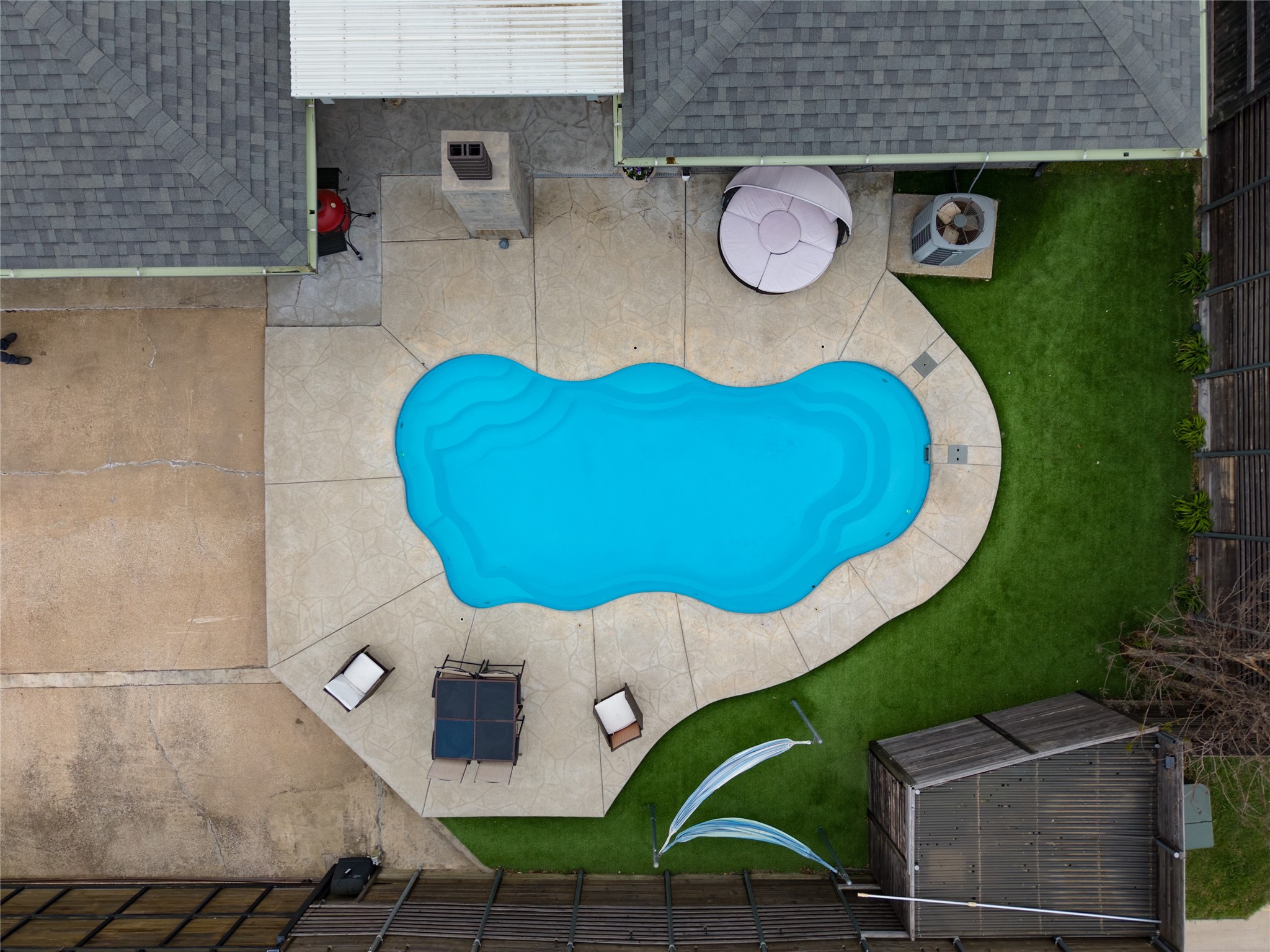 6822 Saint Anne Street Dallas TX 75248