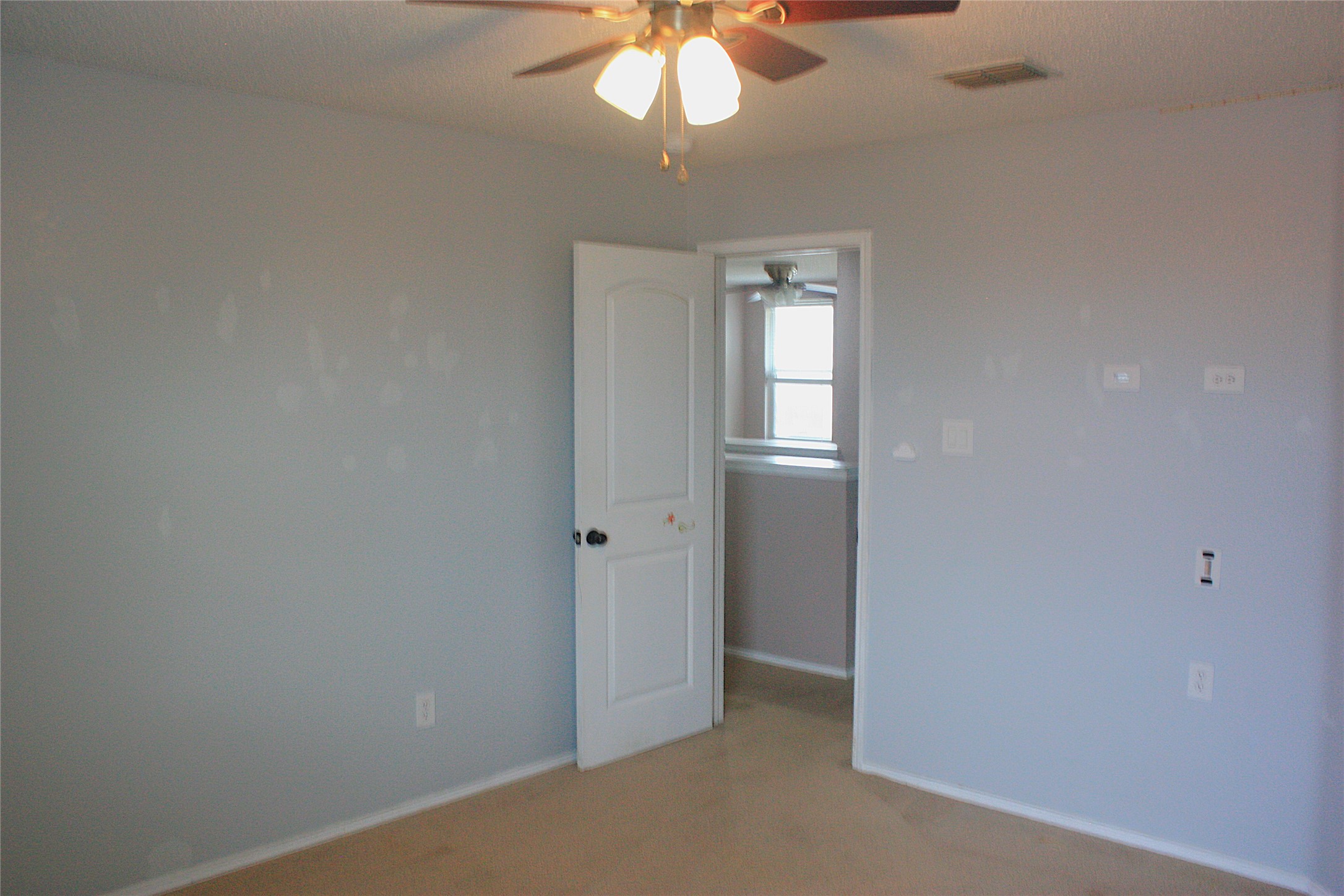 1328 Dandelion Trail Burleson TX 76028