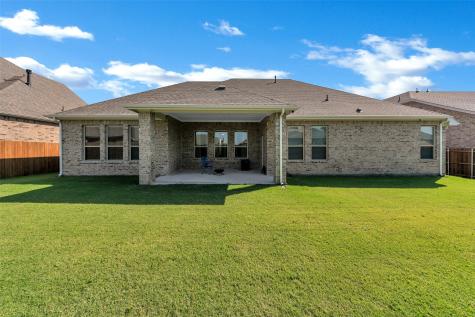 1420 Kendal Drive DeSoto TX 75115