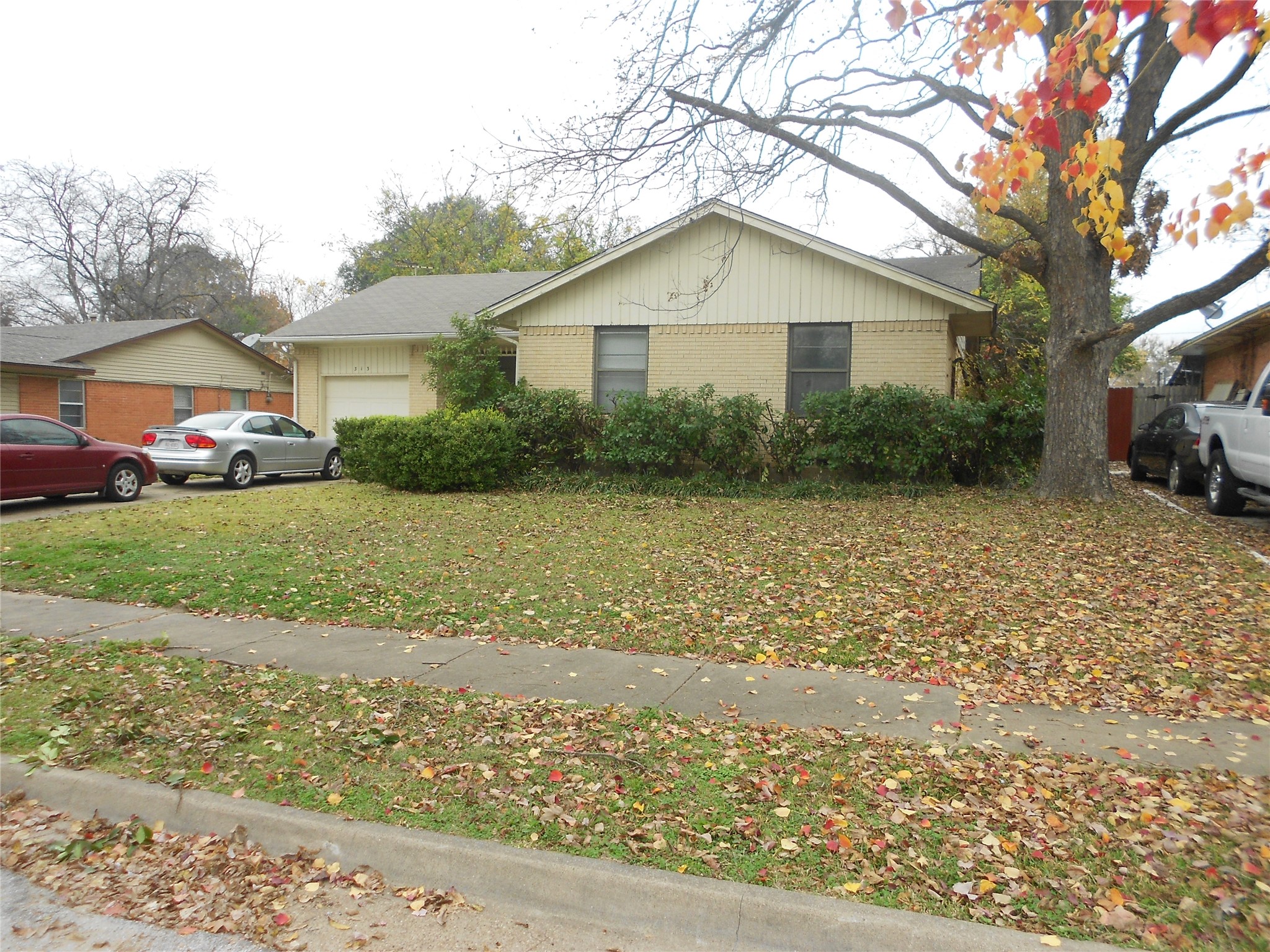 313 W Vista Drive Garland TX 75041