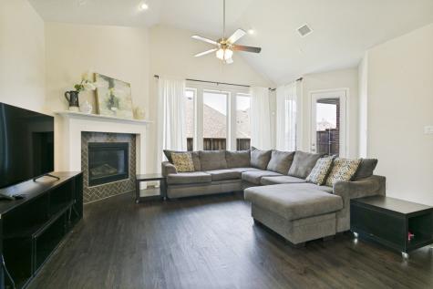 7906 Gulfstream Lane Irving TX 75063