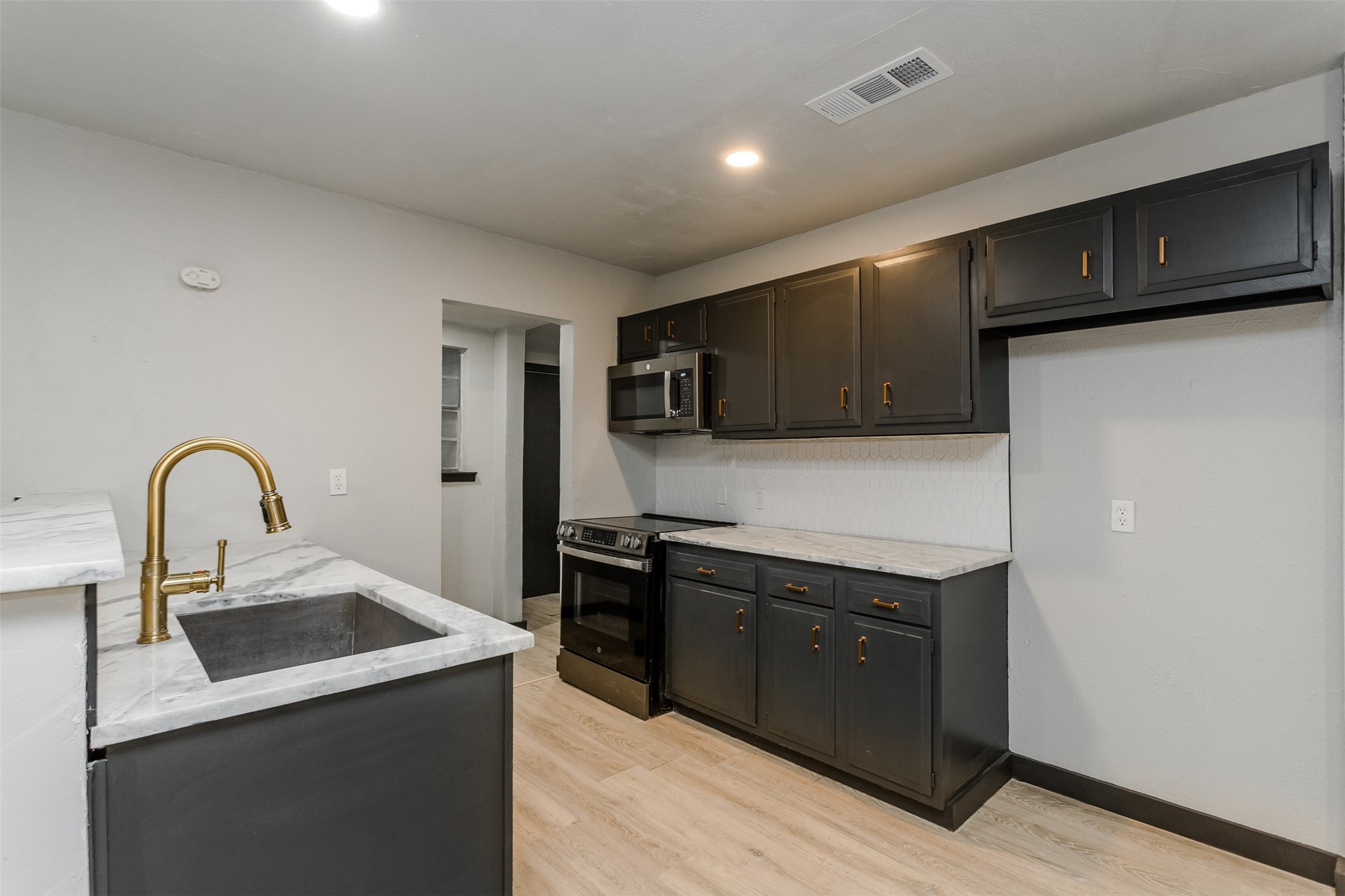 4520 Geddes Avenue Fort Worth TX 76107