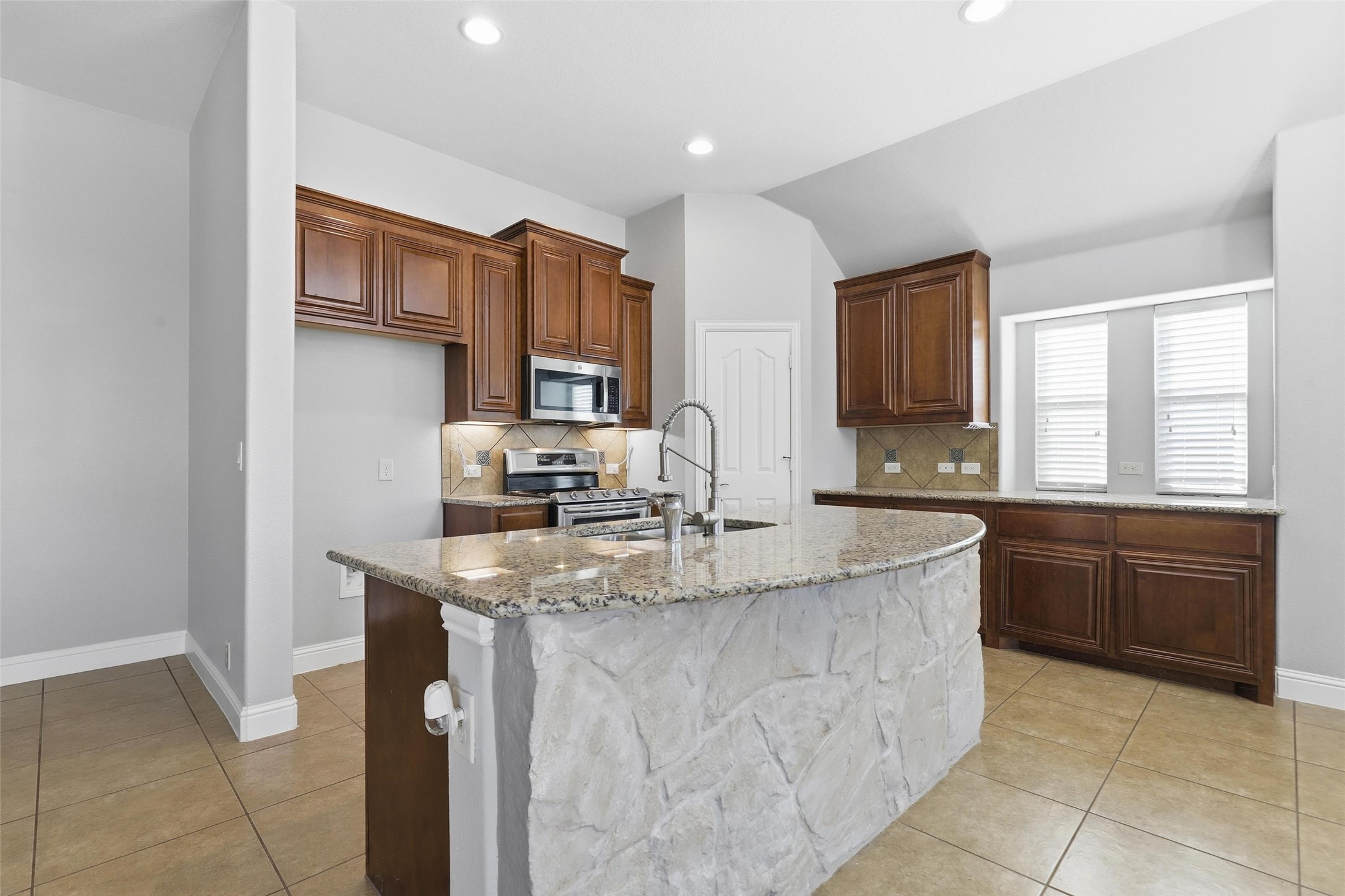 5224 Smokey Ridge Drive Fort Worth TX 76123
