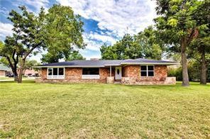 1305 E California Street Gainesville TX 76240