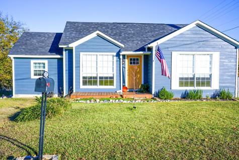 2 Loy Drive Denison TX 75020