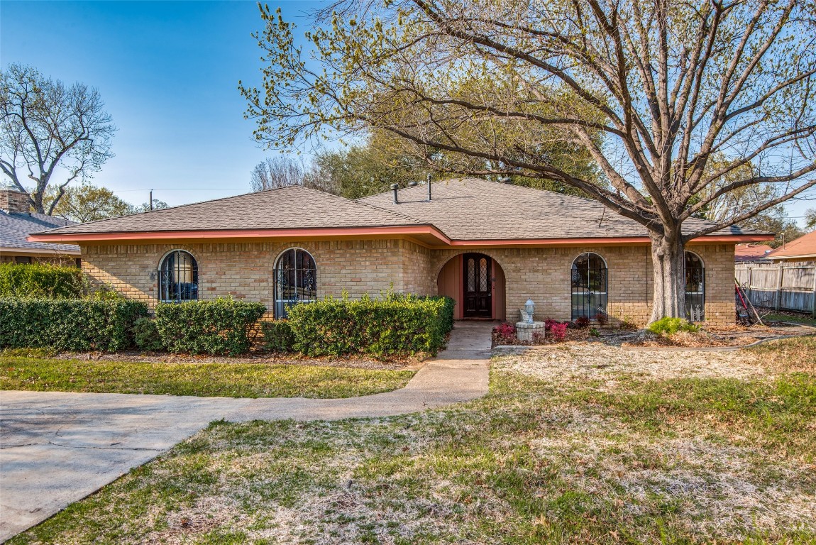 1905 Anna Drive Irving TX 75061