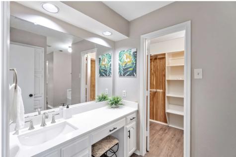 2109 Marin Carrollton TX 75006