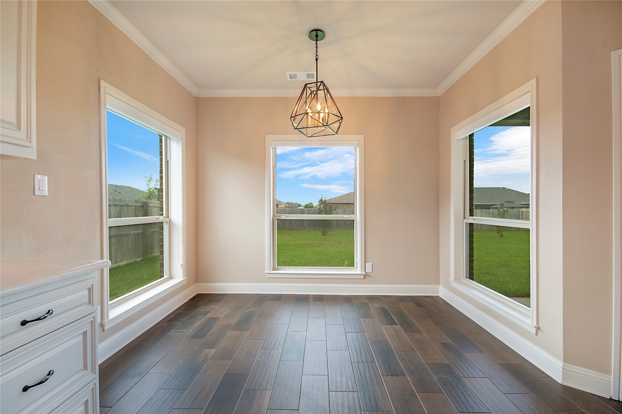 114 Oak Springs Loop Mabank TX 75147