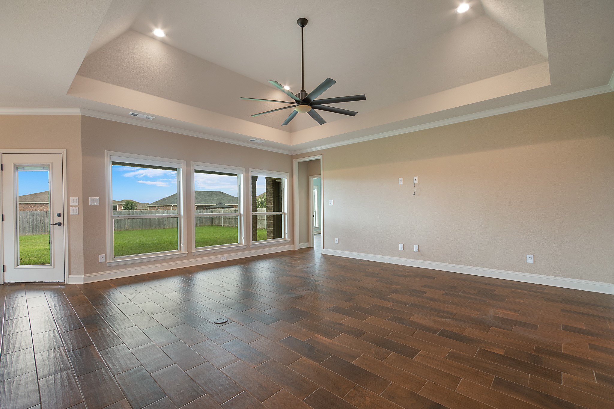 114 Oak Springs Loop Mabank TX 75147
