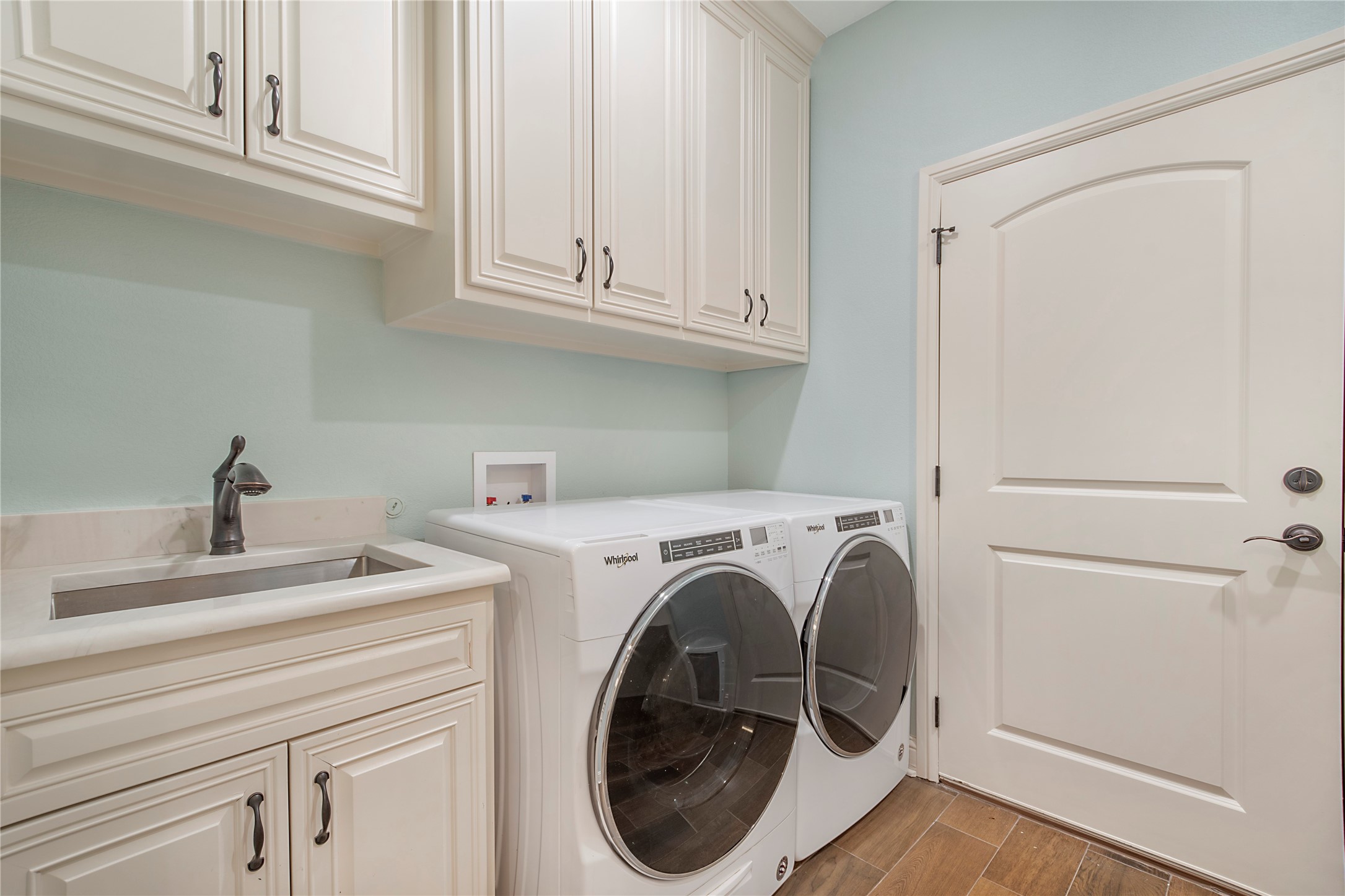 114 Oak Springs Loop Mabank TX 75147