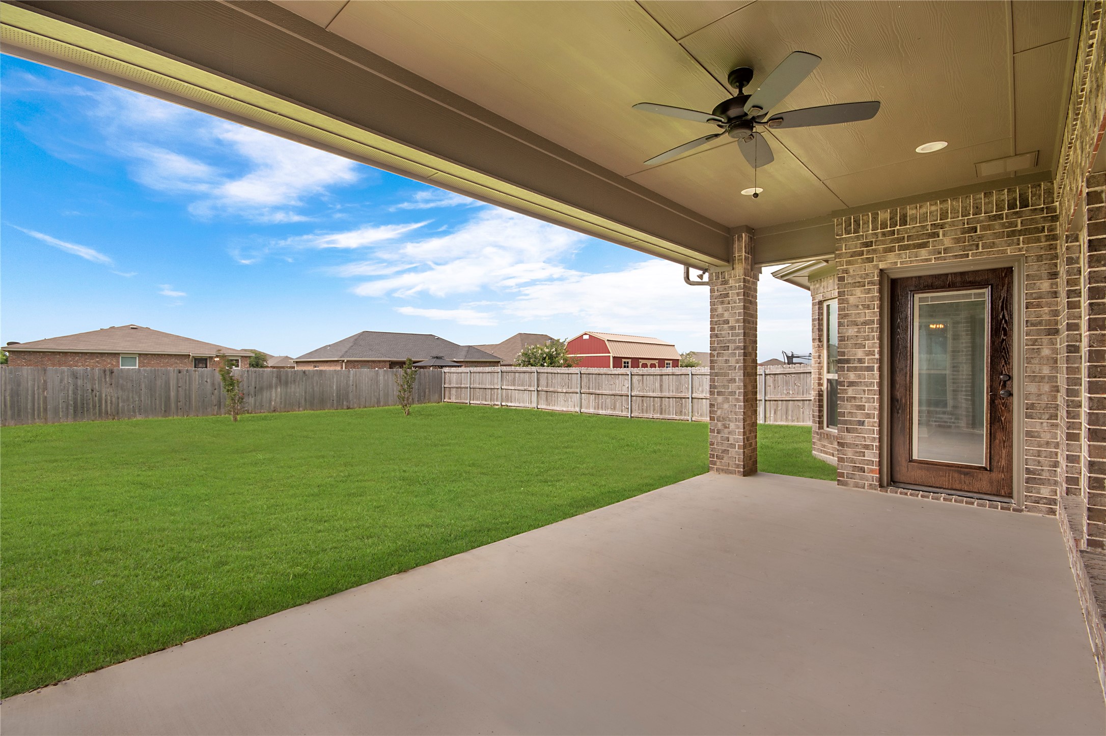 114 Oak Springs Loop Mabank TX 75147