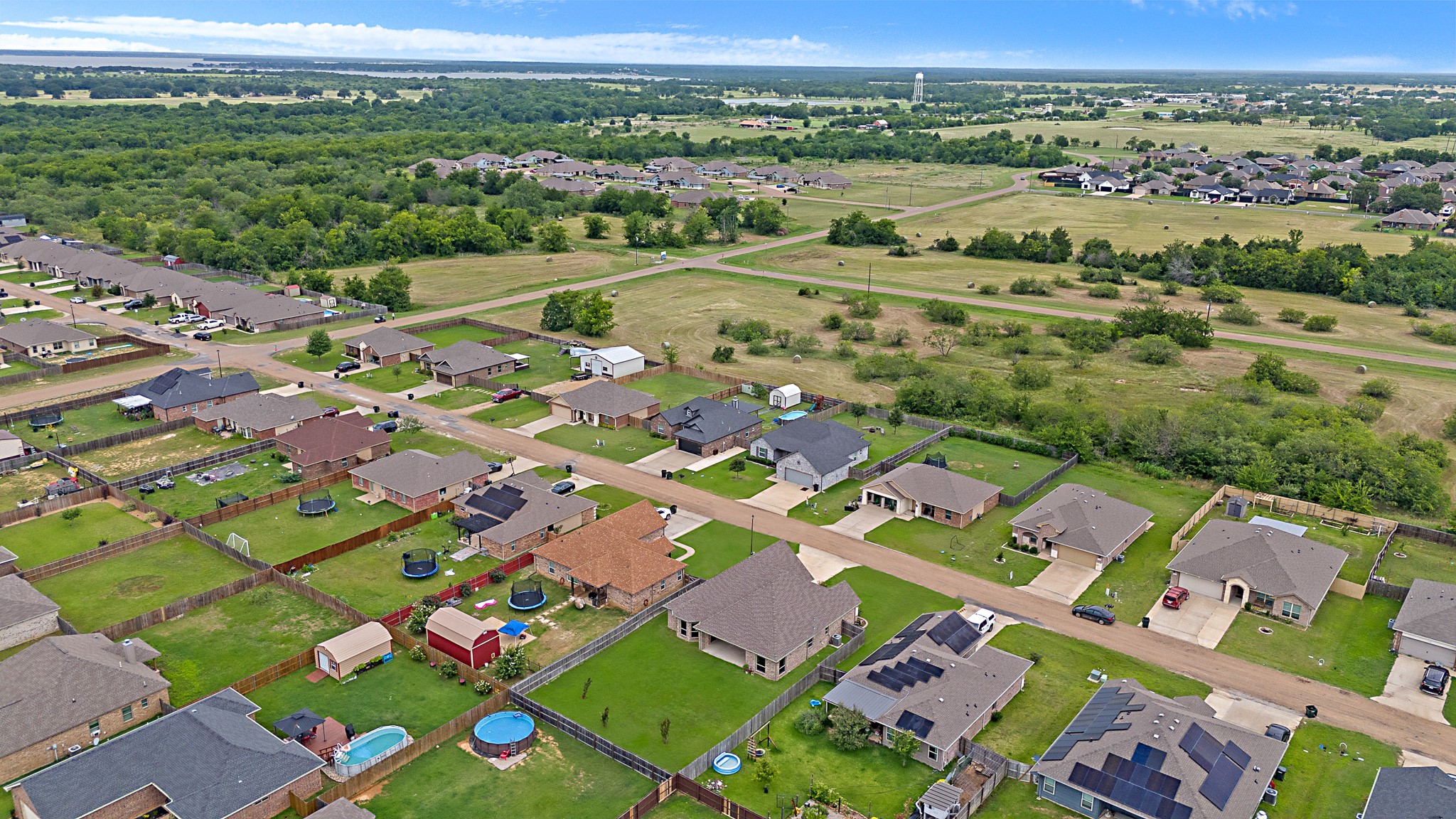 114 Oak Springs Loop Mabank TX 75147