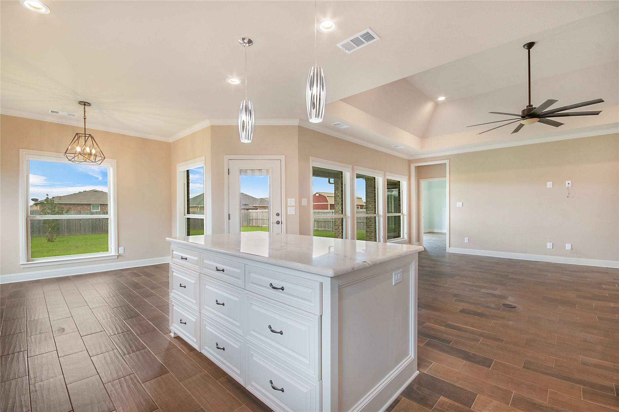 114 Oak Springs Loop Mabank TX 75147
