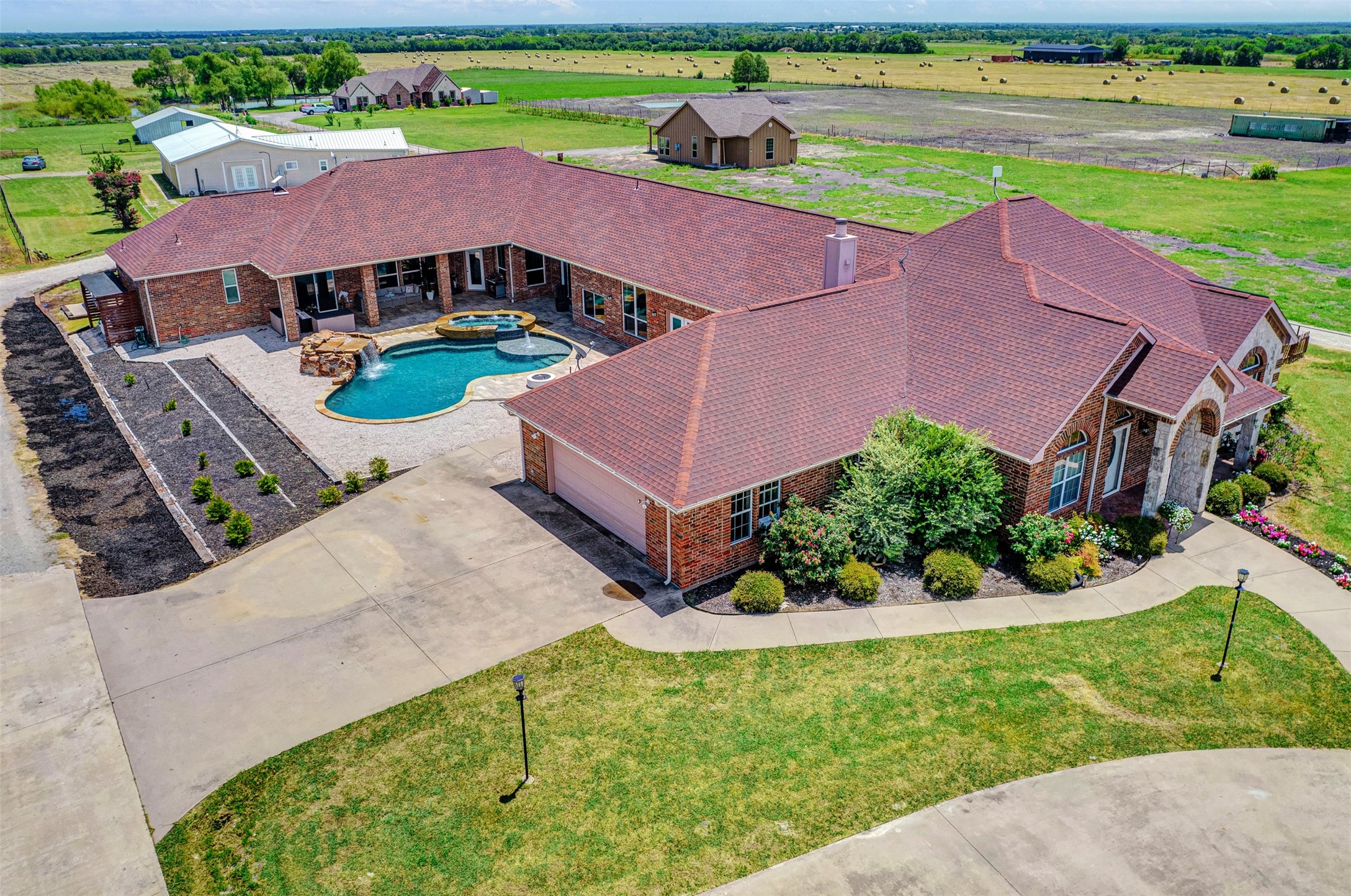1627 Fm 547 Farmersville TX 75442