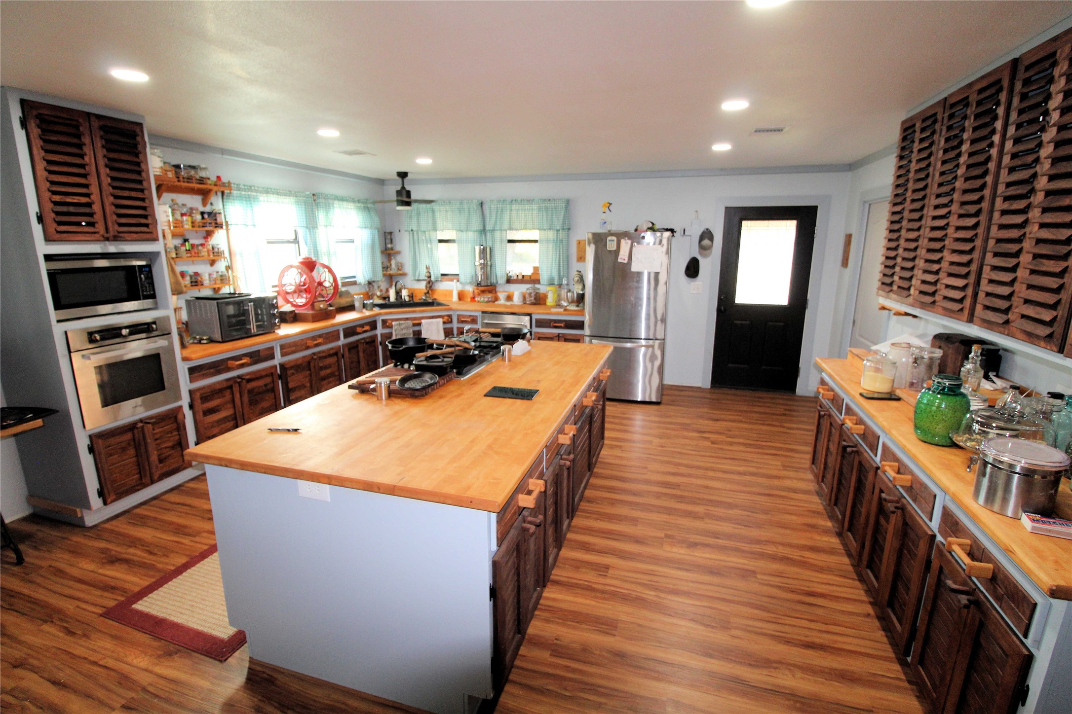 501 Fm 2960 Whitney TX 76692