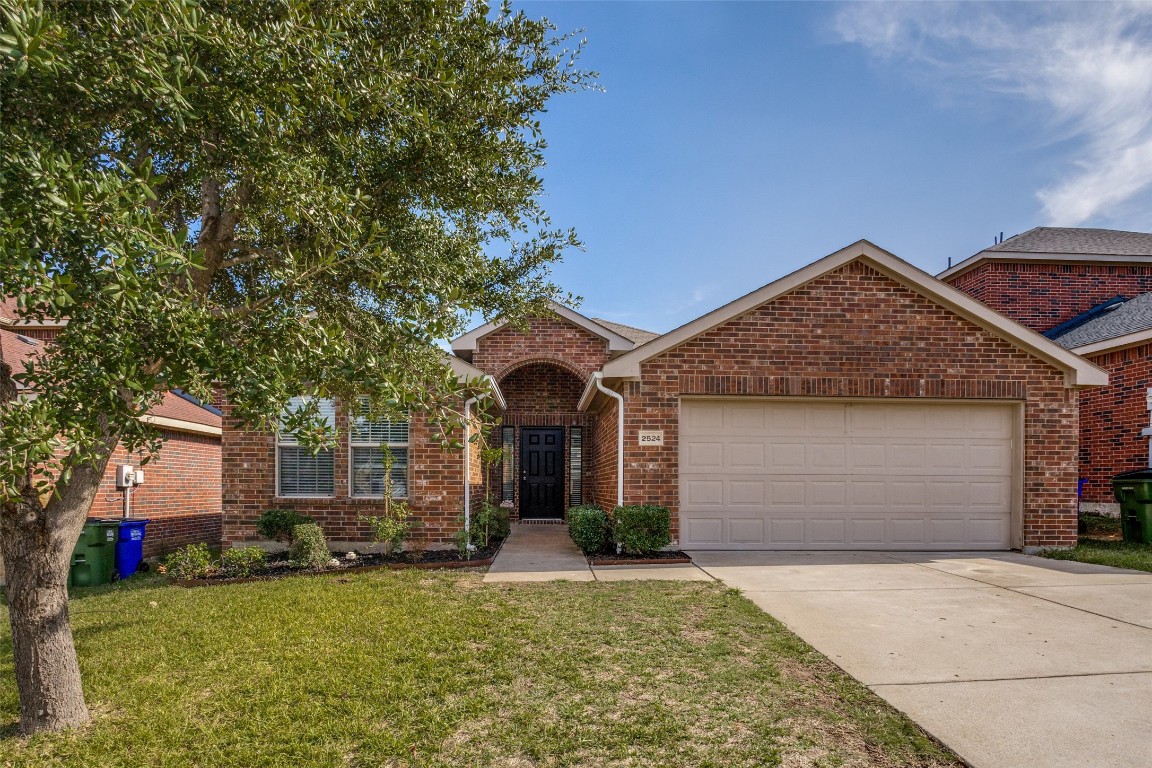 2524 Cumberland Trail Balch Springs TX 75181
