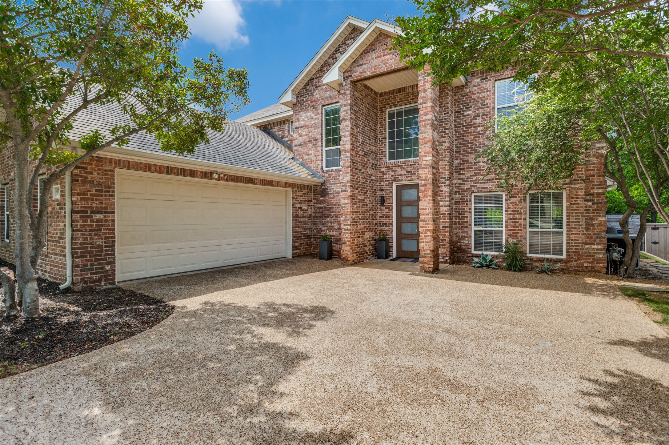 9727 Vinewood Drive Dallas TX 75228