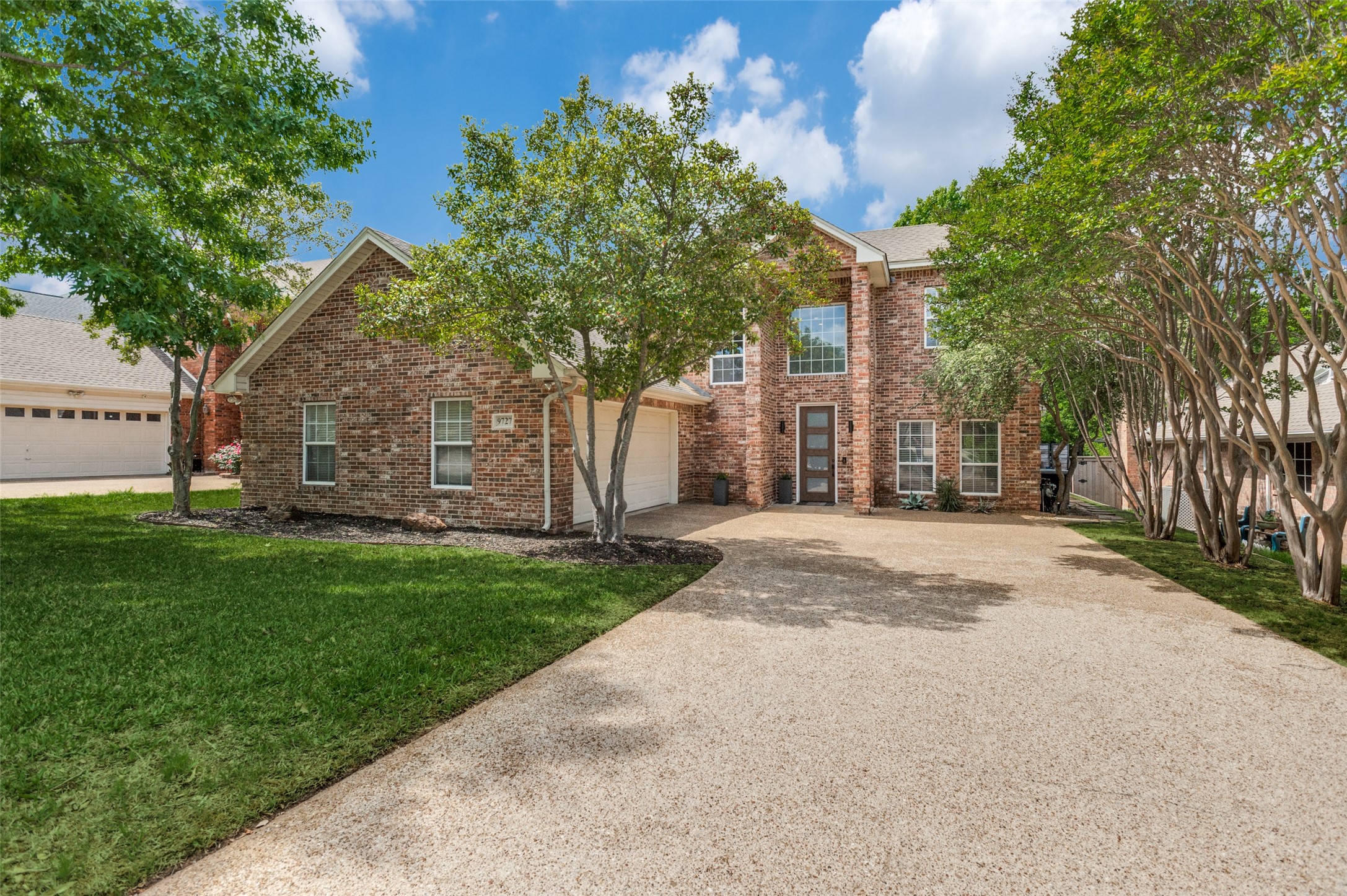 9727 Vinewood Drive Dallas TX 75228