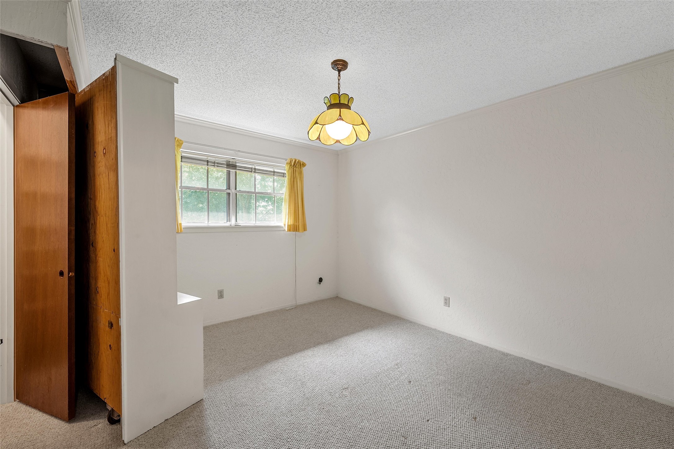 219 Opal Hewitt TX 76643