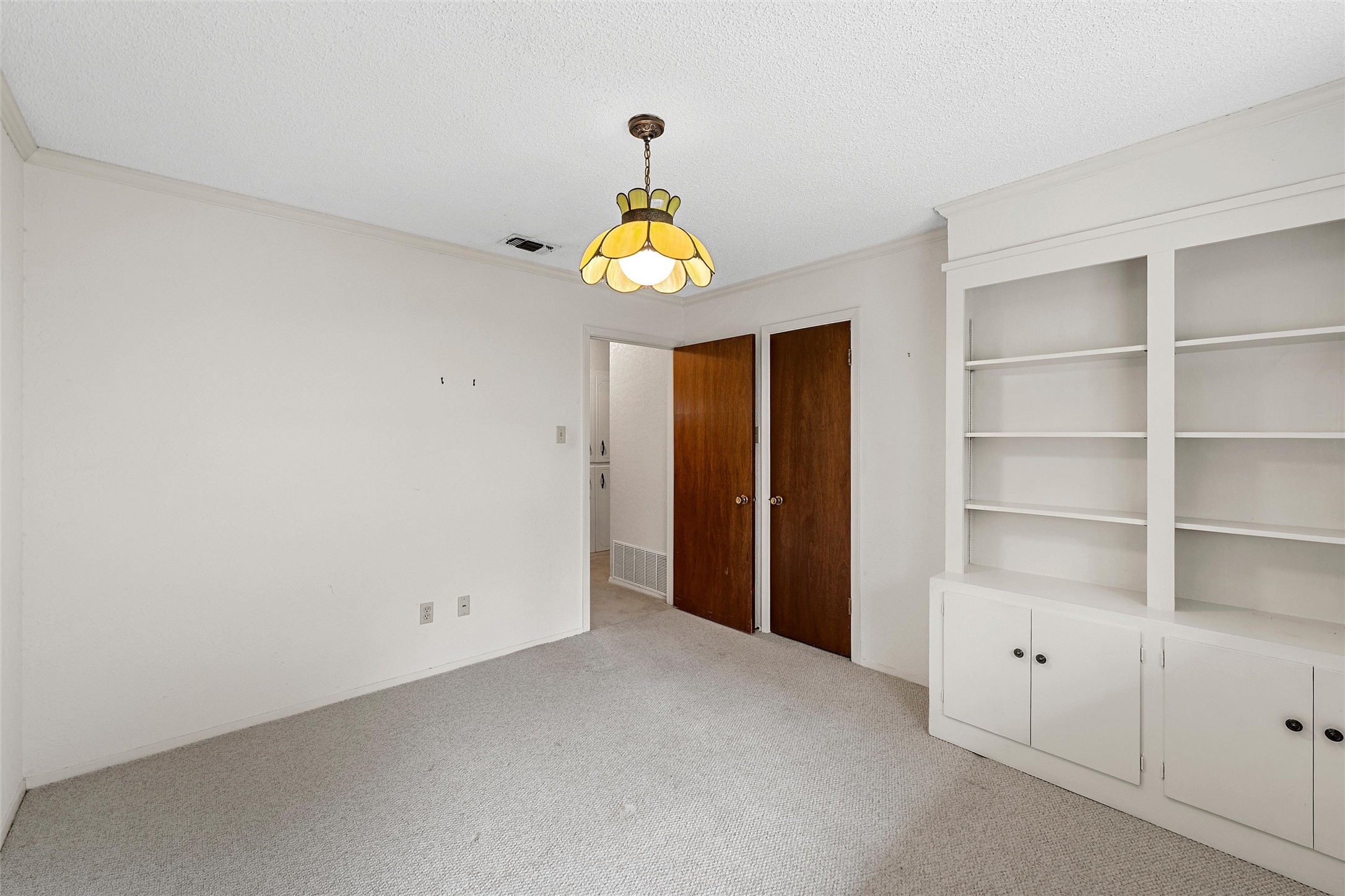 219 Opal Hewitt TX 76643